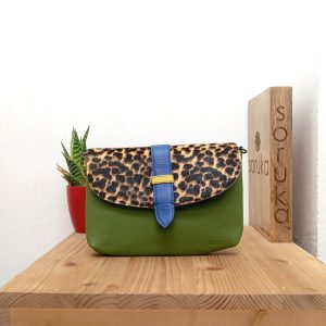 Saddle